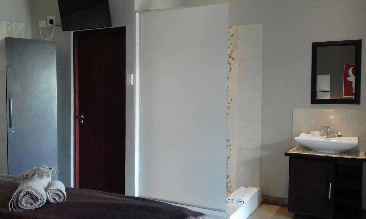 Cu Guest House Phalaborwa Ngoại thất bức ảnh