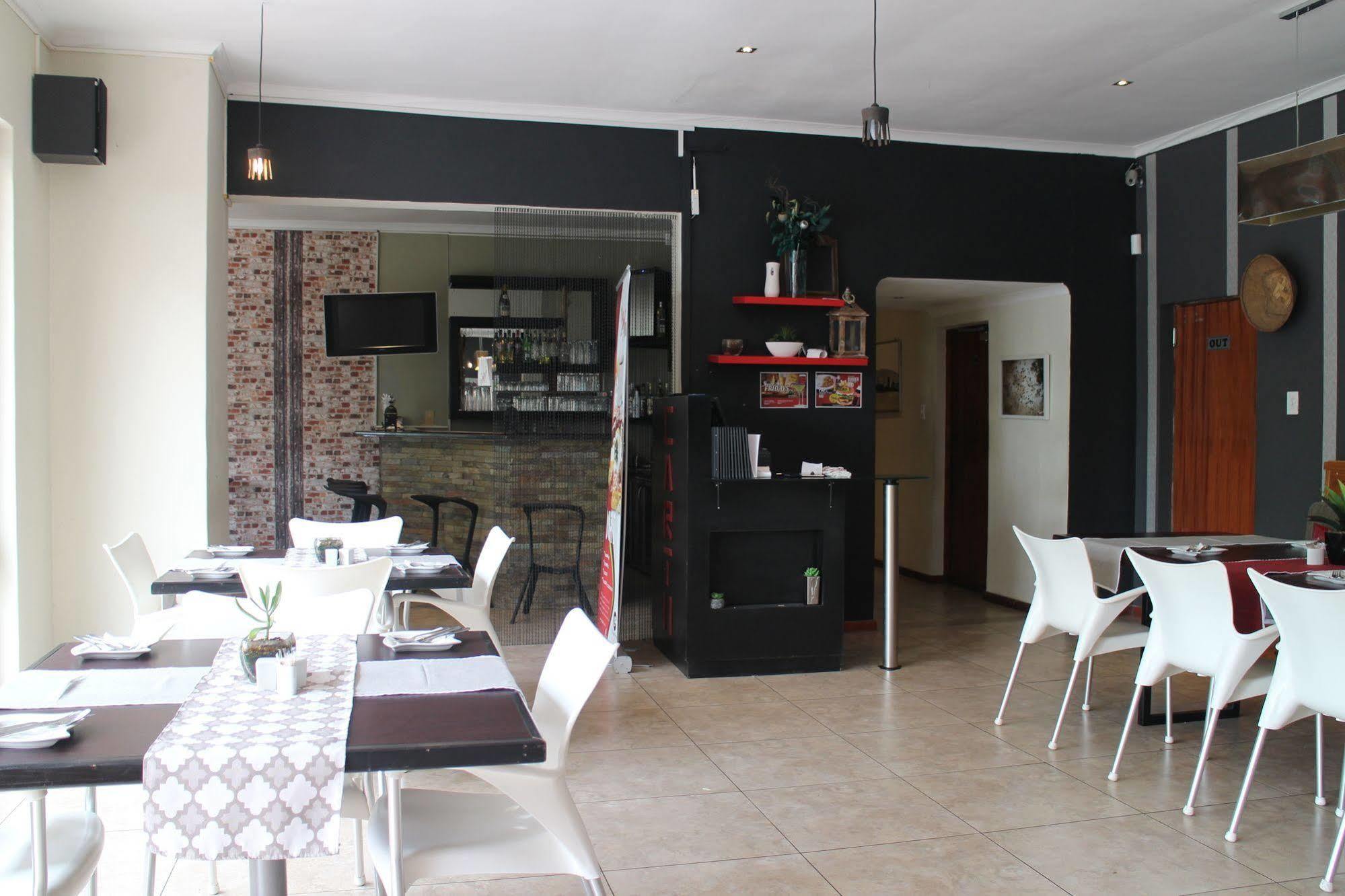 Cu Guest House Phalaborwa Ngoại thất bức ảnh