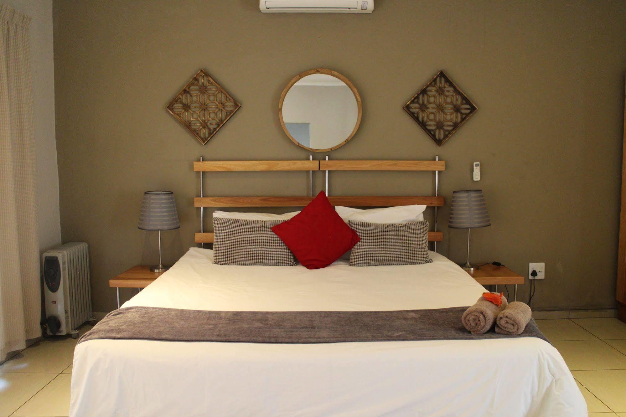 Cu Guest House Phalaborwa Ngoại thất bức ảnh