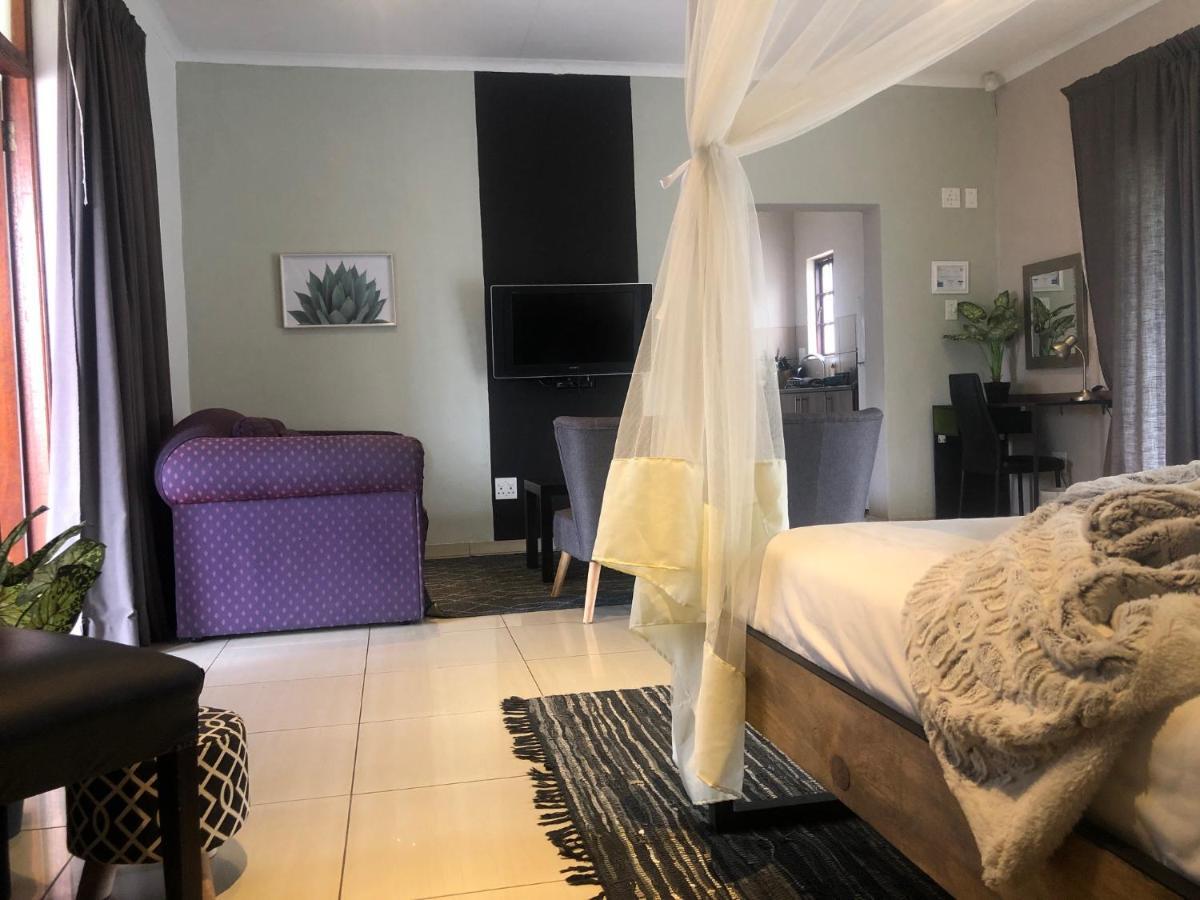 Cu Guest House Phalaborwa Ngoại thất bức ảnh